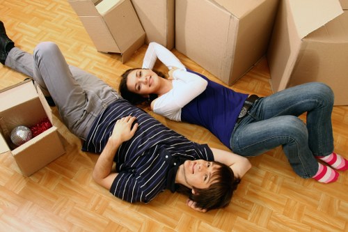 Professional moving assistance for home and office transport